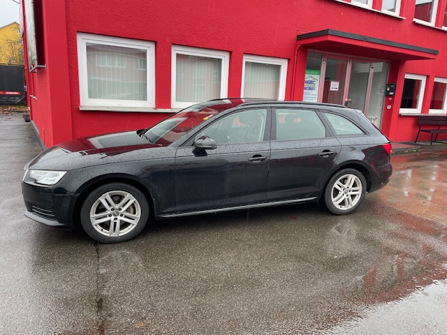 Audi A4 B9 DAB+ nachrüsten – Kundenfahrzeug bei Media Service Hochrhein in Singen